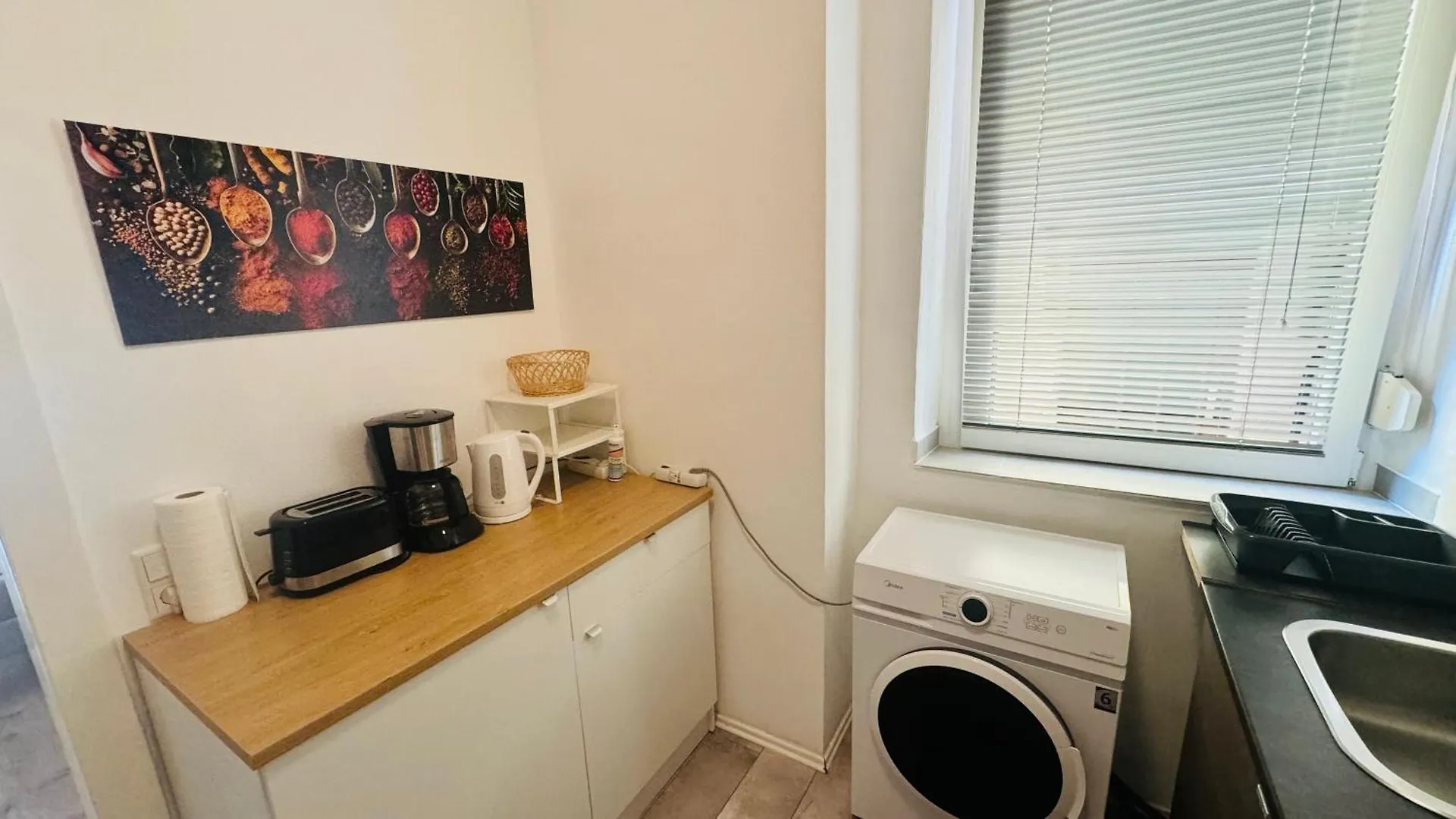 Apartment Gemuetliche Altbauwohnung In Stuttgart Ostendplatz